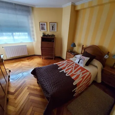 Apartment Fantastico Piso, Proximo A La Estacion De Tren. *
