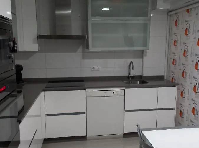 Fantastico Piso, Proximo A La Estacion De Tren.